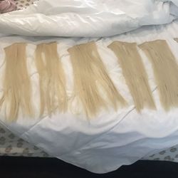Very light buttery blonde straight hair clip ins