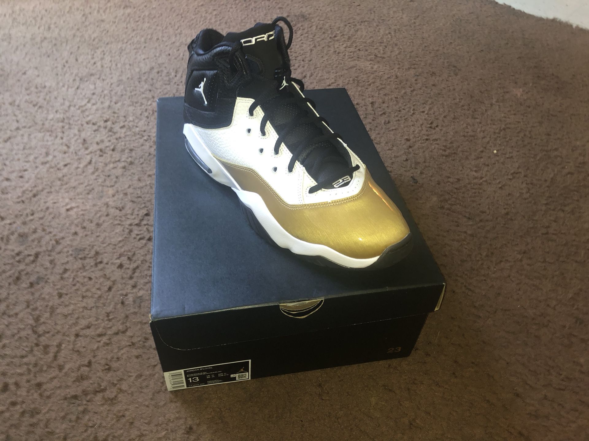 Jordan B’LOYAL Size 13