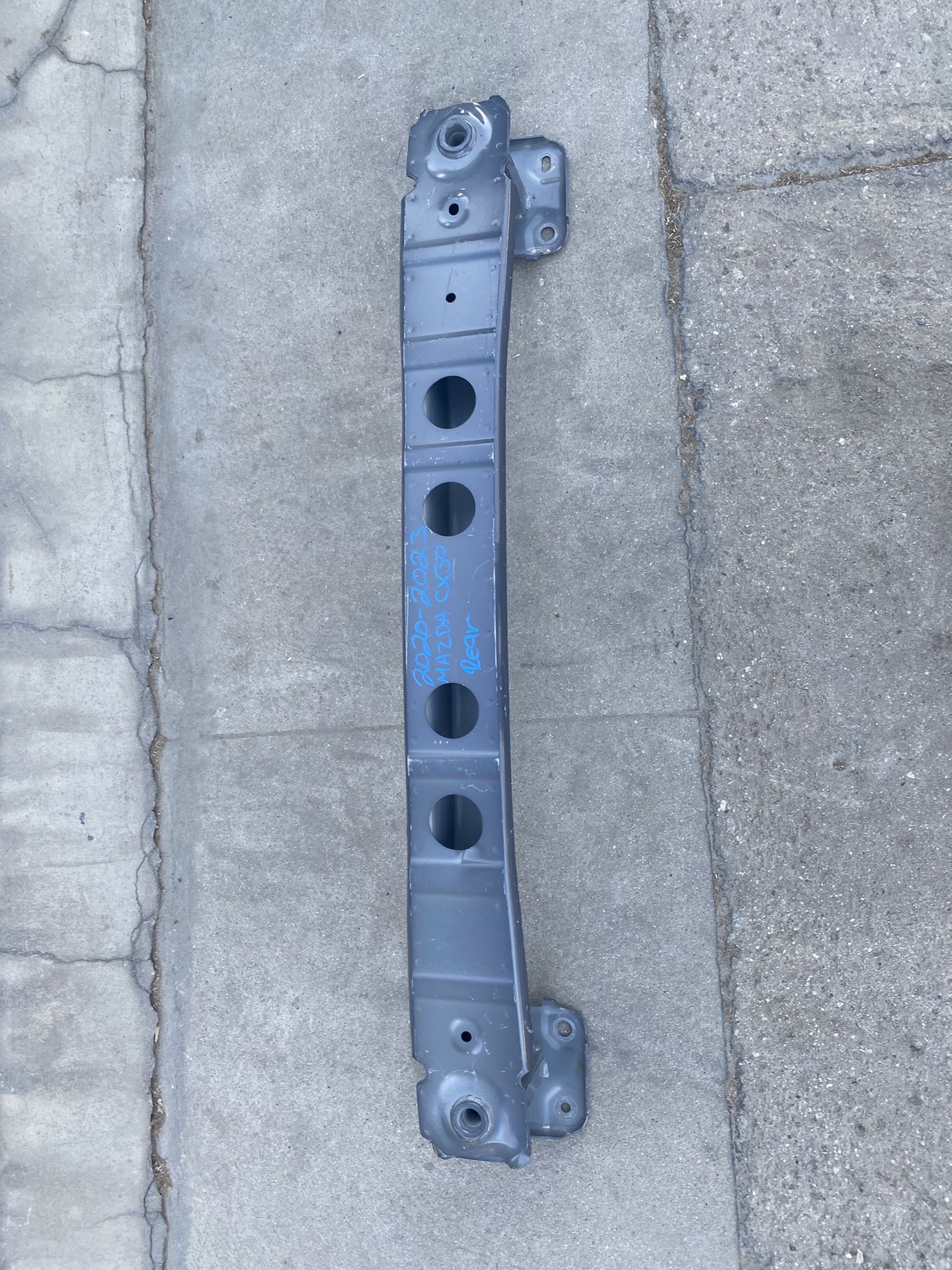 2020-2023 Mazda Cx30 Rear reinforcement