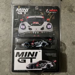 Mini GT Skeleton REXY