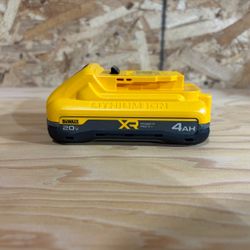 Brand New Dewalt 4Ah Powerpack Battery