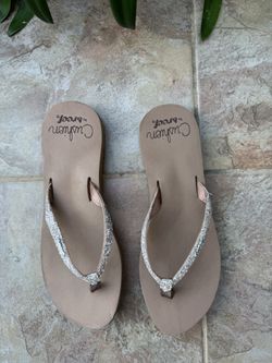 Cushion by reef sandals