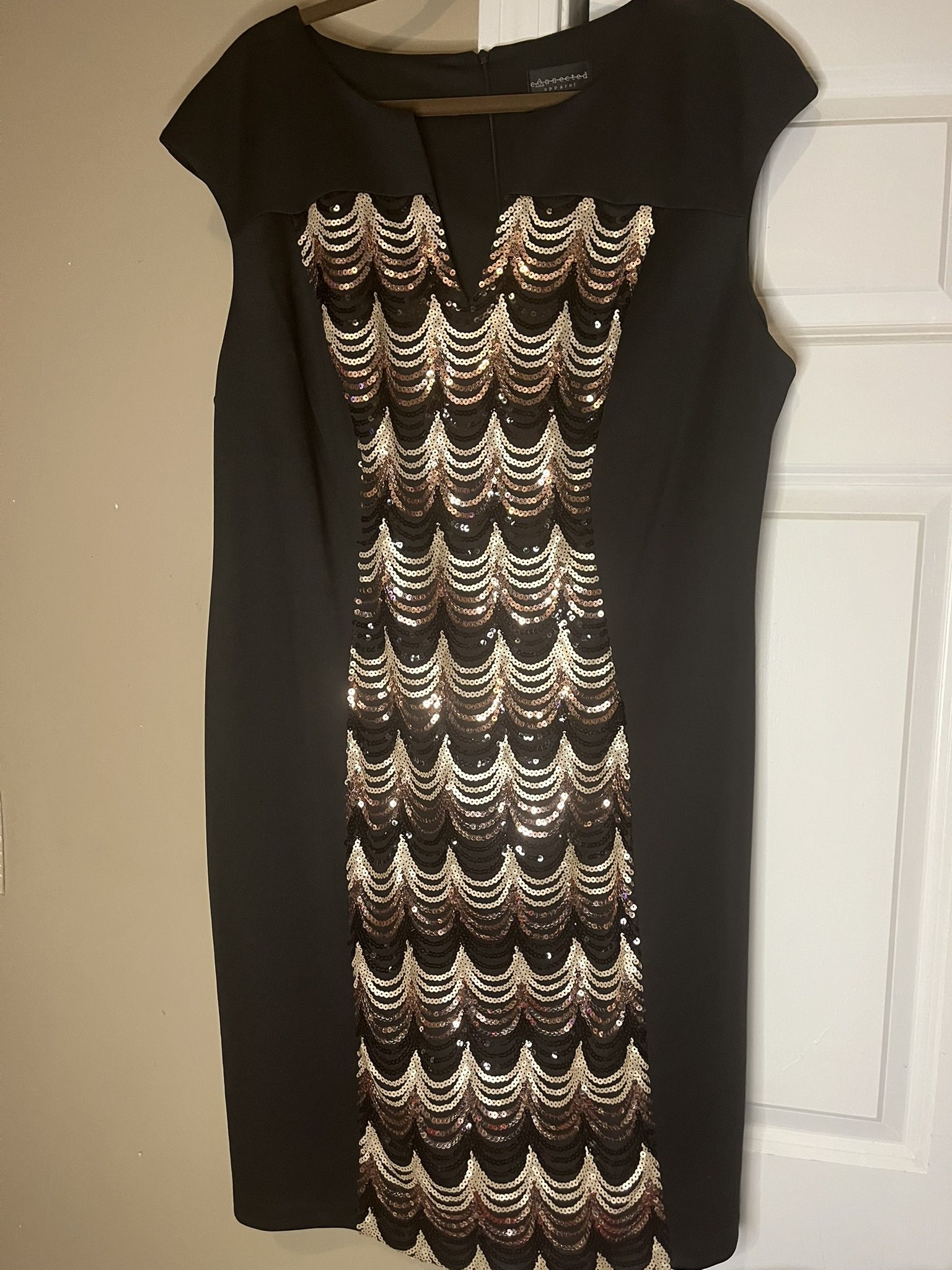 Black And  Gold  Hue Sequins Dress