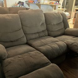 3 Seater Recliner Couch w/ Recliner Loveseat 