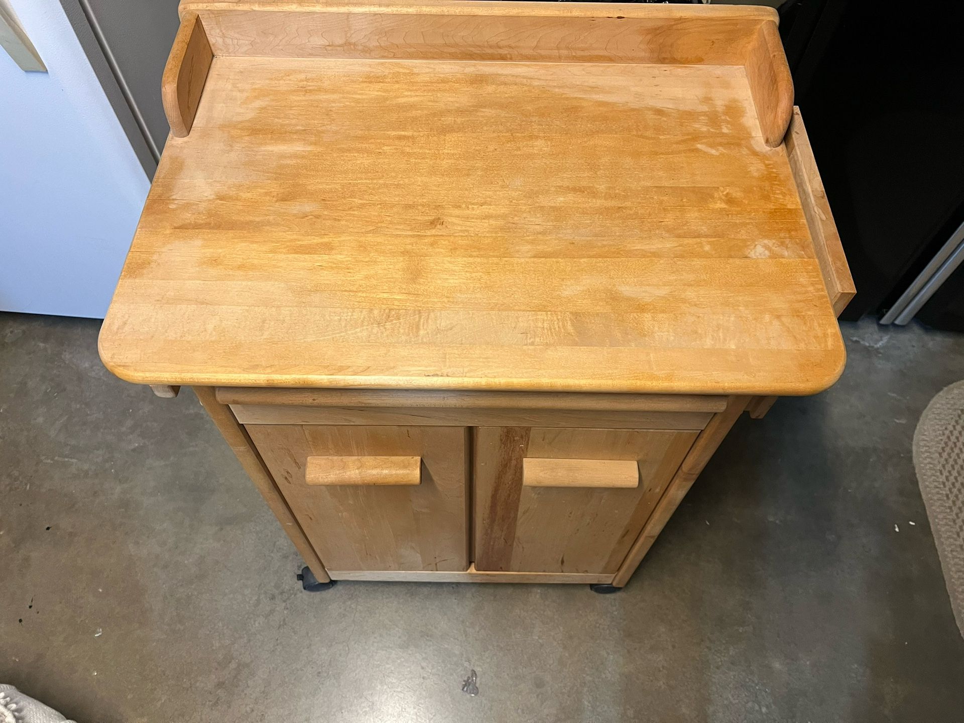 Cabinet/Workbench