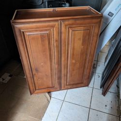 kitchen cabinets! New! Many sizes available! Chocolate glazed! prices start at $80 - $220 each Read Descriptions 👁️👁️