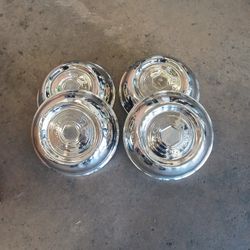 Packerd Hub Caps