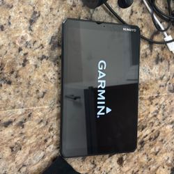 Garmin dezl OTR810 8" GPS Truck Navigator