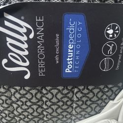 Great Condition Full Size Mattress And Box Spring