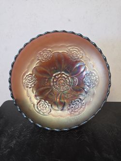 Carnival glass bowl
