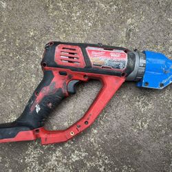 Milwaukee Double Cut Shear 