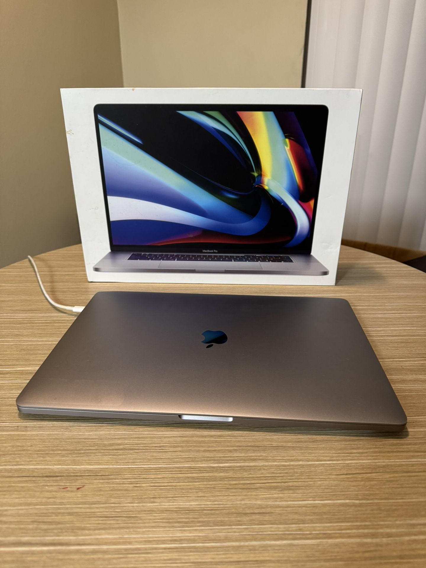 MacBook Pro 16” Intel i7 2019