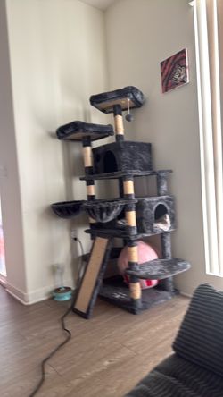 CAT TREE