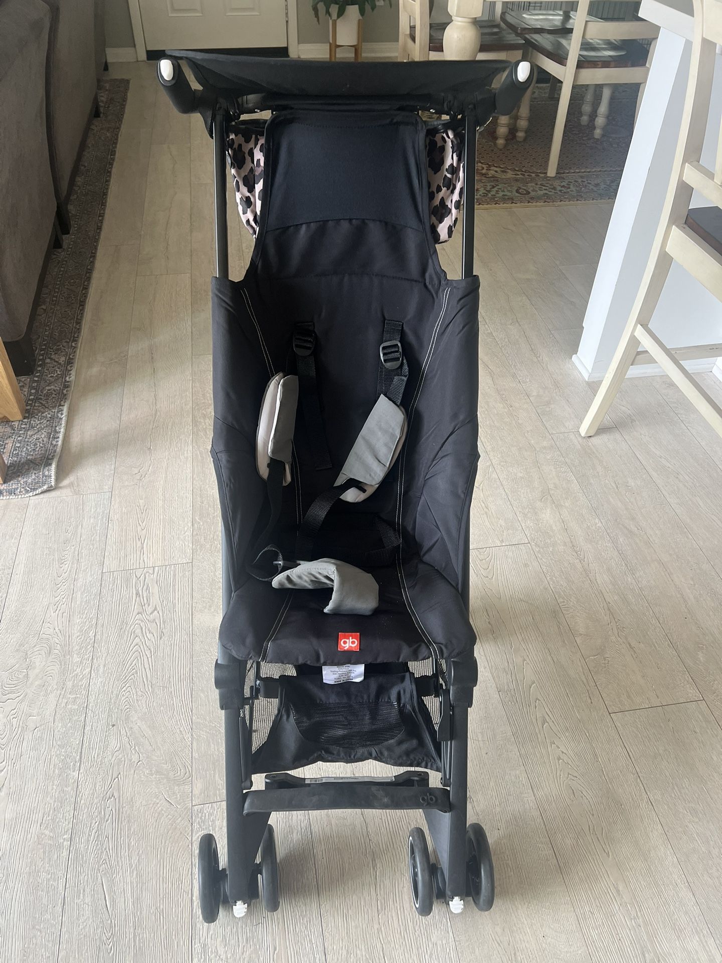 Stroller 