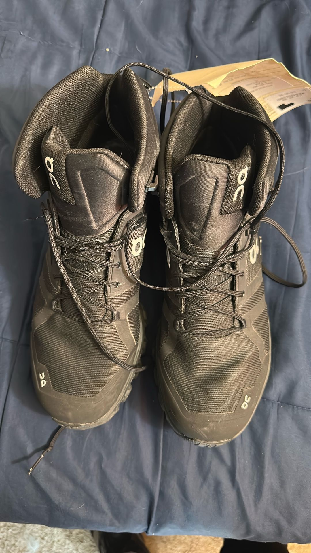 ON Waterproof Boots Size 9