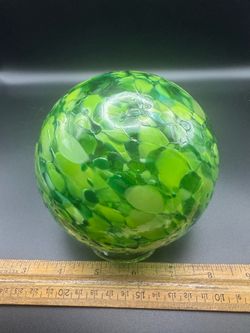 Handmade glass float