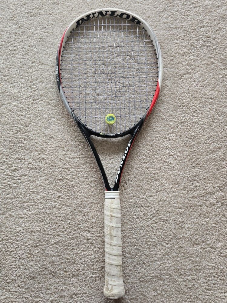 Dunlop Biomimetic M3.0 Tennis Racquet