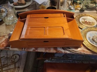 Teakwood Organizer: Men's Valet with Velvet Lining