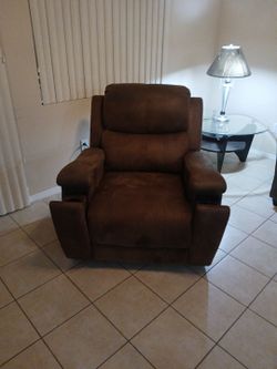 Recliner chair