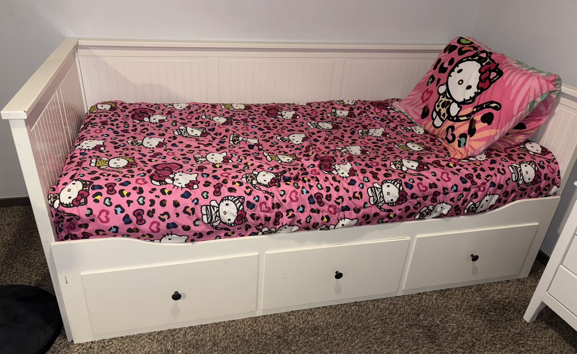 Twin Size Bed
