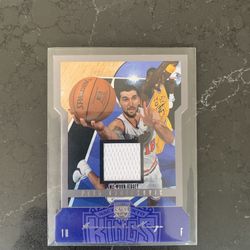 Peja Stojakovic Game Worn Jersey Card – Fleer 2004–05 – Sacramento Kings