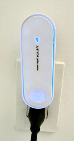 IONIC AIR PURIFIER NEW IN BOX