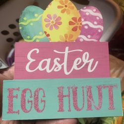 Easter Egg Hunt Sign Decor (3 In Total)