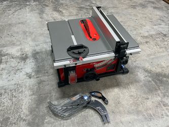 Milwaukee M18 Table Saw