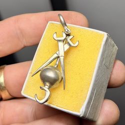 Awesome 😎  !! Vintage Steel Spuds Cross 925 sterling silver pendant !