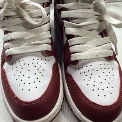 Nike Jordan 1’s