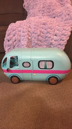 LOL Surprise Glamper Camper Van Toy