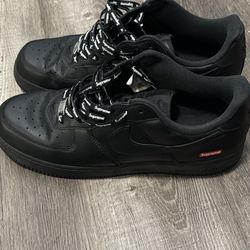 Nike Air Force 1 Supreme 