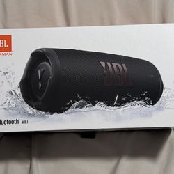 JBL CHARGE 5 NEW