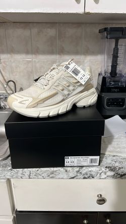 Adidas Pharrell Williams JELLY FISH WHITE🔥🔥