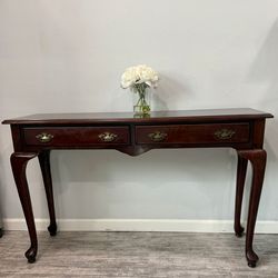 Table and mirror set