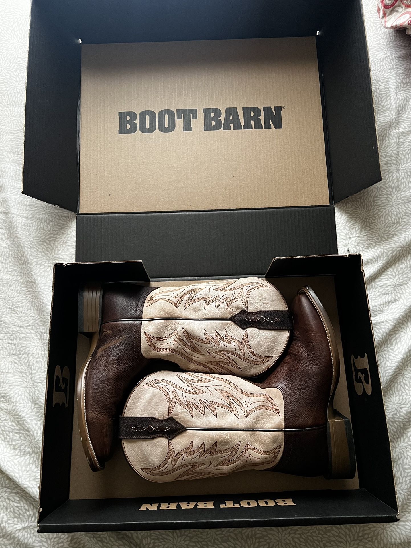 Cody James brown leather boots