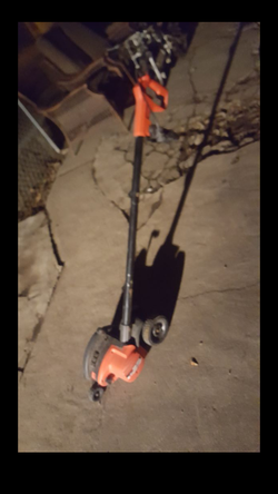 BLACK+DECKER Electric 2-in-1 Landscape Edger/Trencher 20$