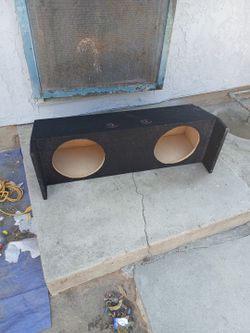 Two12 Inch Sealed Subwoofer Box