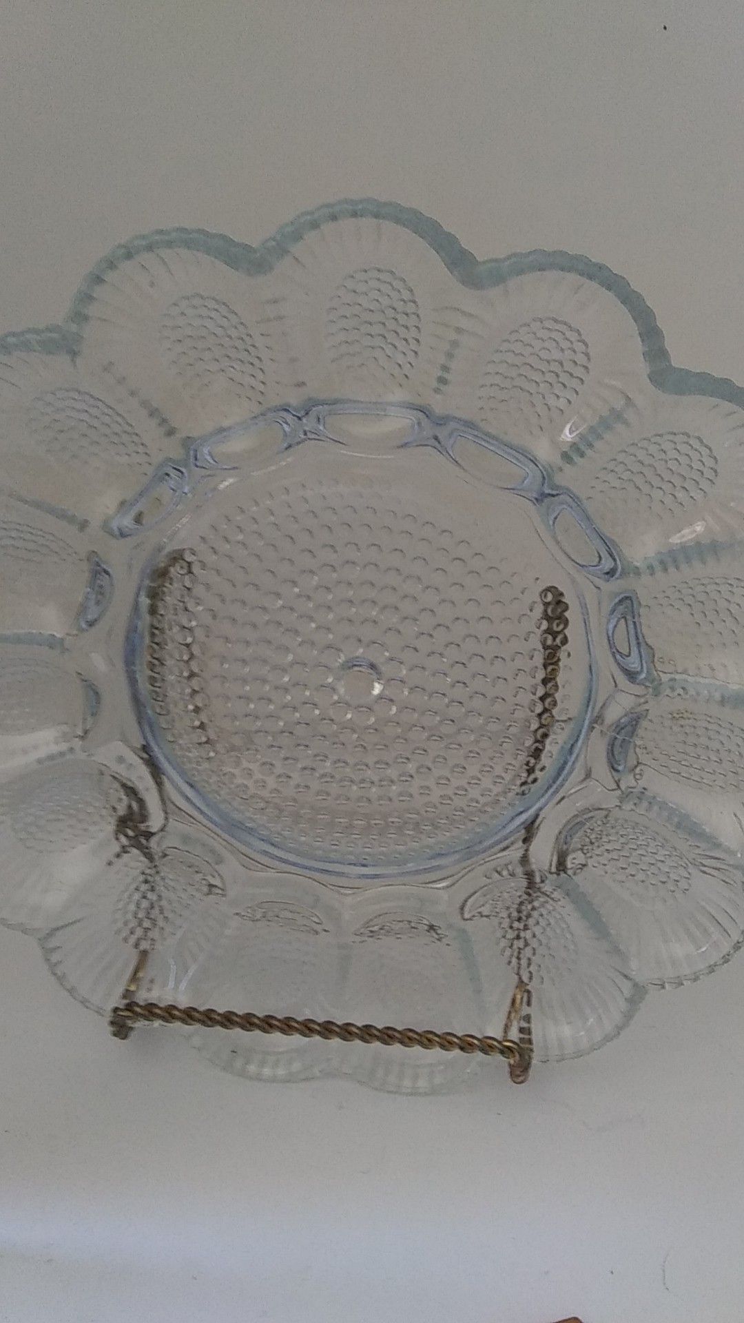 VINTAGE INDIANA GLASS HOB NAIL EGG PLATTER