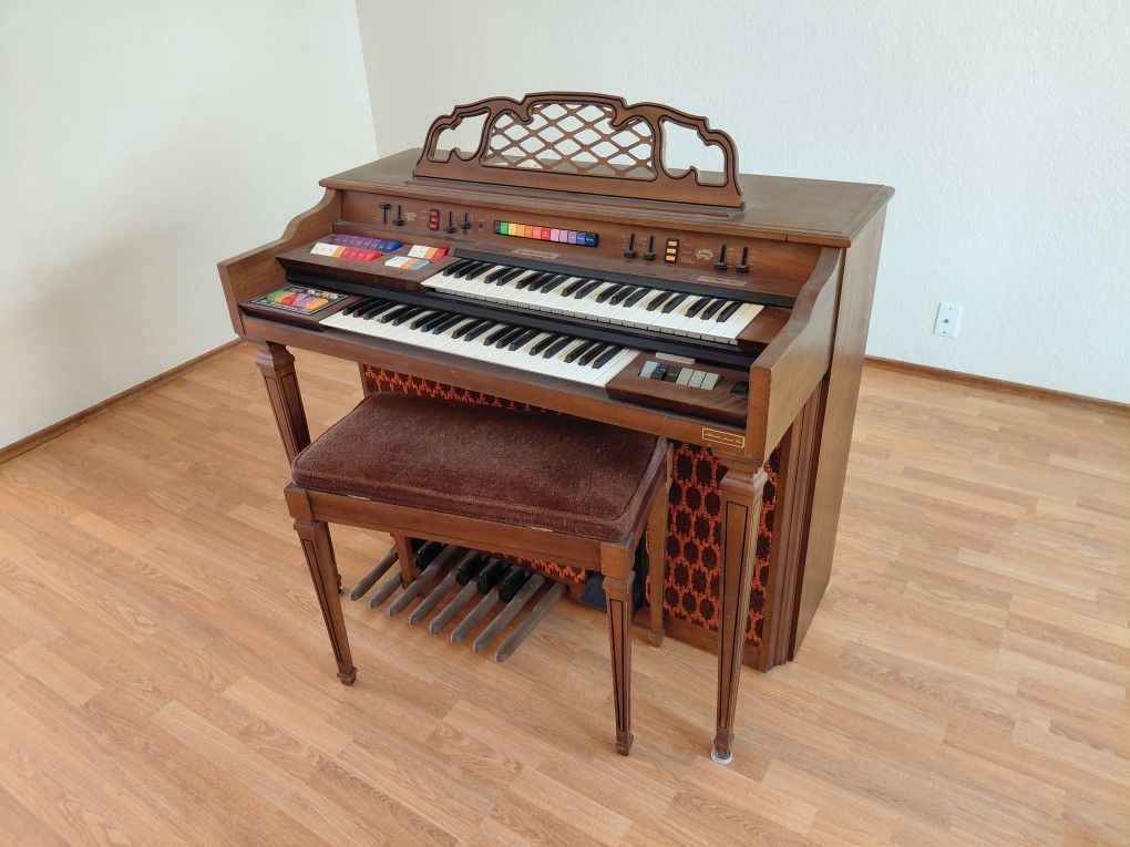 electric organ
