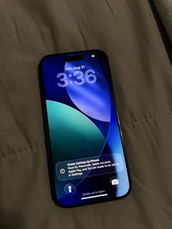 iPhone 15 pro 128gb AT&T