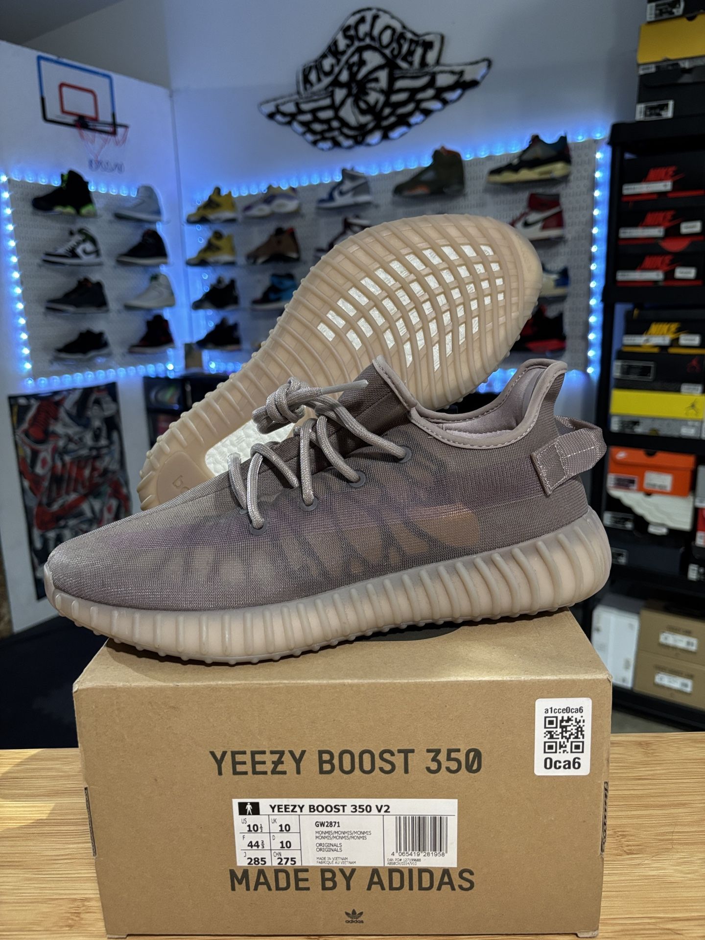 ADIDAS YEEZY 350 MONO “CLAY” SIZE 10.5