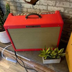 Fender Hot Rod Deluxe Texas Red