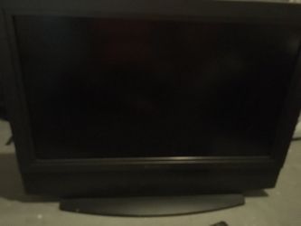 32 inch tv and Blu Ray Player
