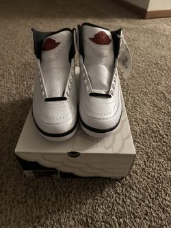 Retro Jordan 2s (Brand New never Even Laced Up Size 11)