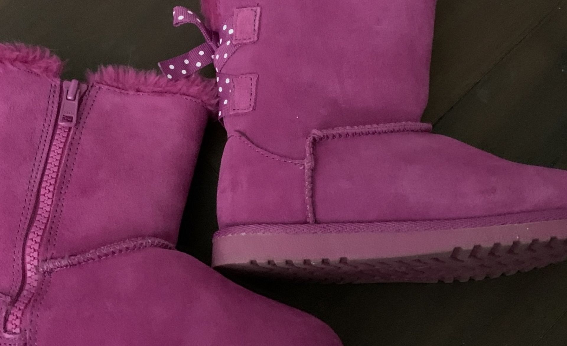 Girls Size 11 Suede Upper, Faux Fut Lining Side Zip Boot By CIRCO Like NEW