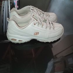 Skechers Women's Size 10