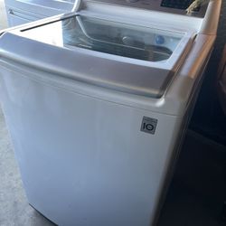 LG Washer / Dryer (Gas) Pair - $800
