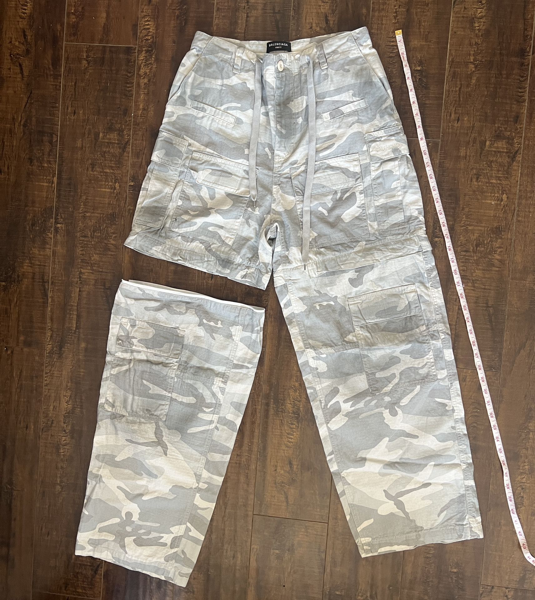 Balenciaga transformer camo Cargo pants/ Jorts