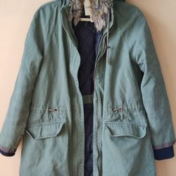 Faux  Fur Lined Cozy Winter Jacket  Parka/ Winter Coat  Jacket Women's Size  M/Medium Top